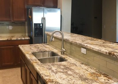 After Bar island w backsplashRT